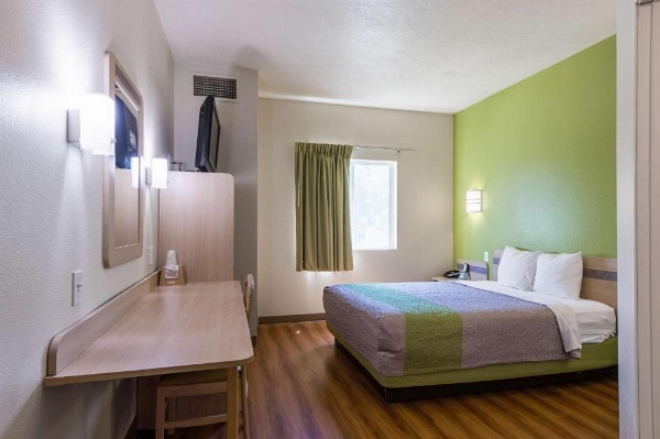 Motel 6-Cedar City, UT image 25